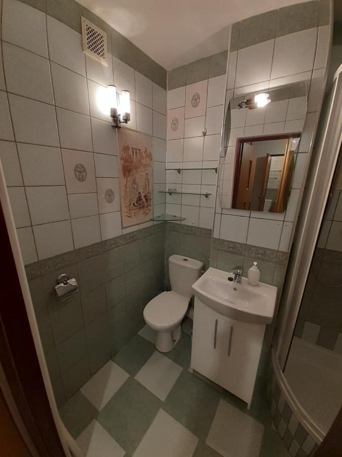 ワルシャワCentrum Zlote Tarasy Metro Rondo Onz Balkonアパートメント エクステリア 写真